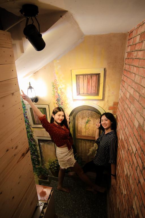 Wanderlust Saigon Hostel & Rooftop Bar Ciudad Ho Chi Minh  Exterior foto