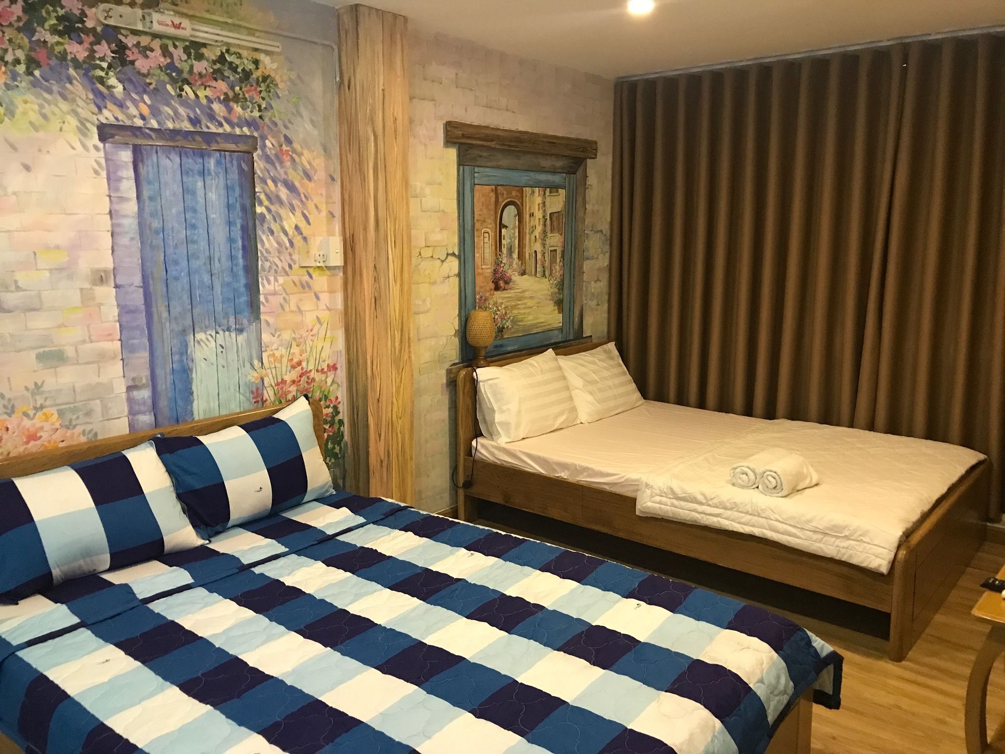 Wanderlust Saigon Hostel & Rooftop Bar Ciudad Ho Chi Minh  Exterior foto