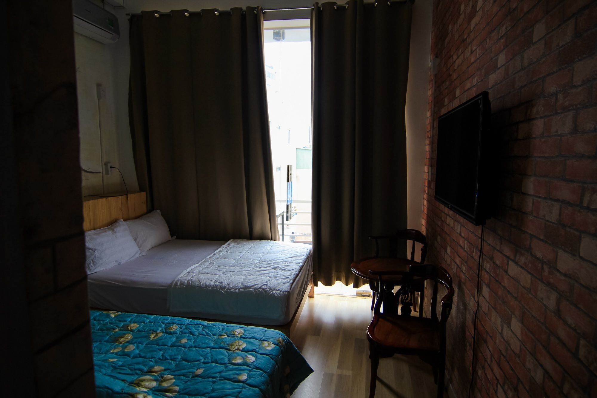 Wanderlust Saigon Hostel & Rooftop Bar Ciudad Ho Chi Minh  Exterior foto